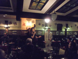 �f�B���h���Ƀ����N����y�[�W