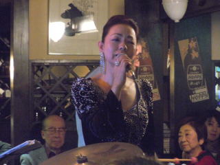 �f�B���h���Ƀ����N����y�[�W